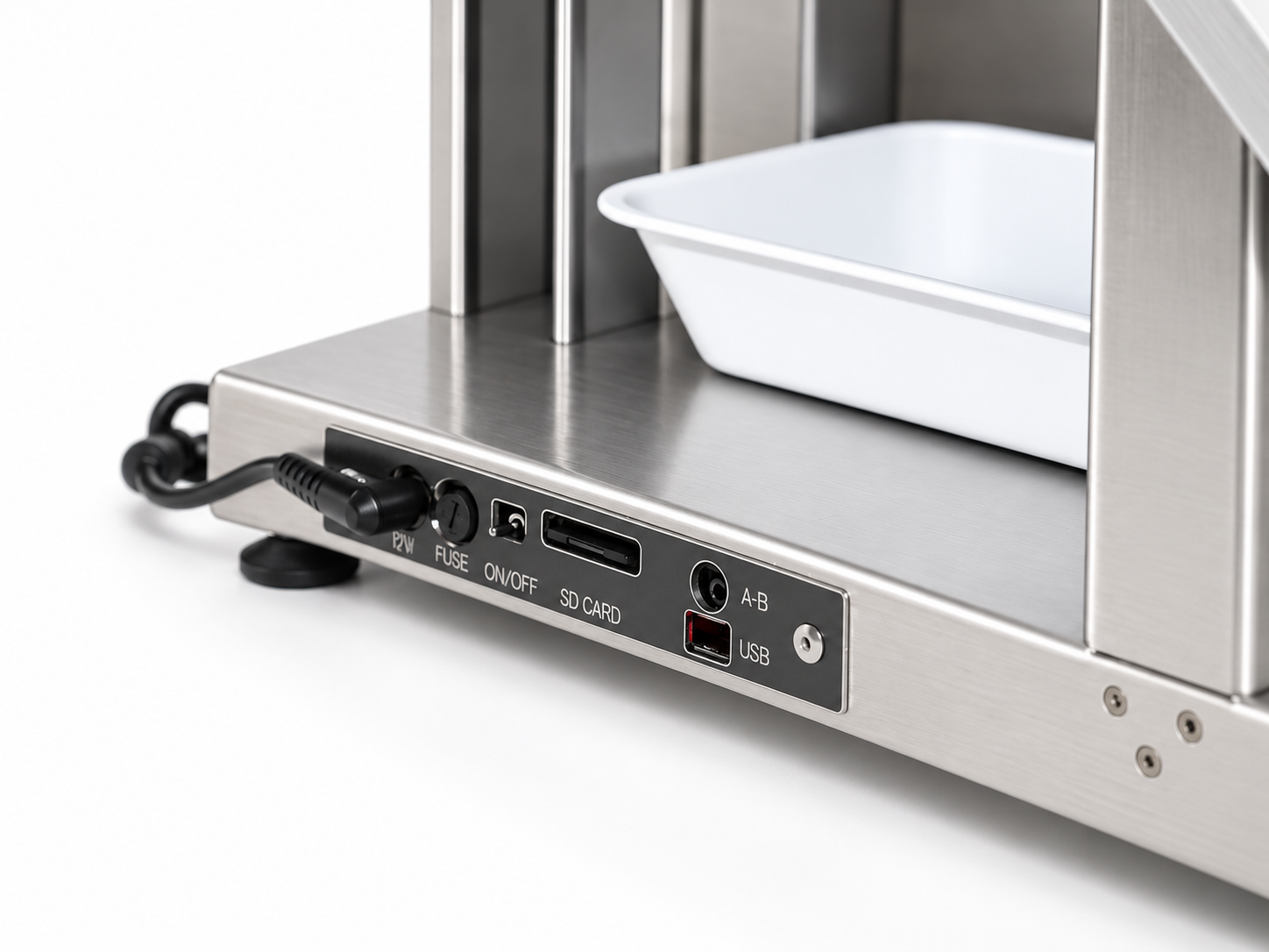 Porte di alimentazione, scheda SD e USB di DosaMiele